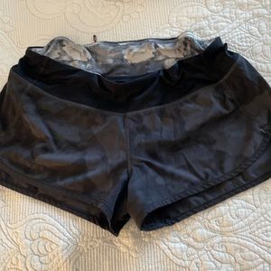 Lululemon Speed Up 2.5” Shorts